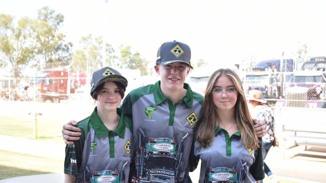 The granddaughters and grandsons of a former Lights On The Hill Memorial president - Tarhlia, Jordan, and Sieanna, at the 2023 event at Gatton.