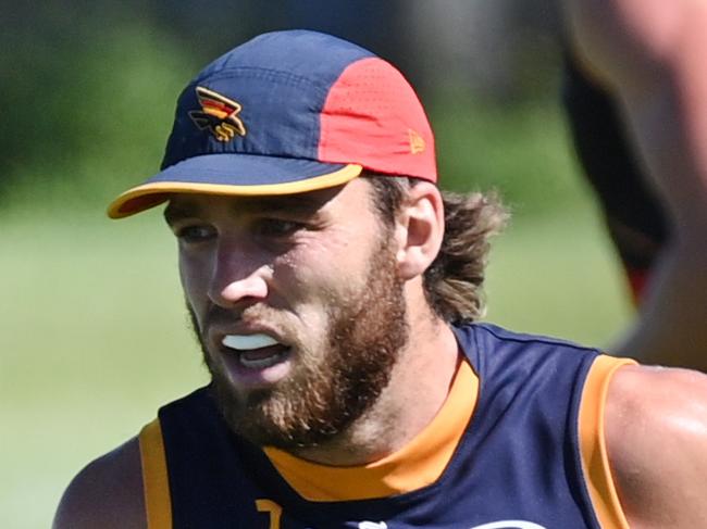 22/1/25. Adelaide Crows FC training @ West Lakes.#7 Riley ThilthorpePIcture: Keryn Stevens