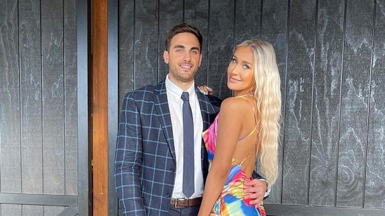 Owners of online fashion business White Fox Boutique, Georgia and Daniel Contos. Source - https://www.instagram.com/gg_whitefox/
