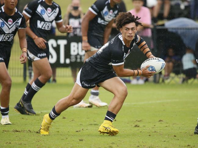 Brooklyn Milford and the Magpies are flying in Harold Matthews. Picture: Warren Gannon Photography.