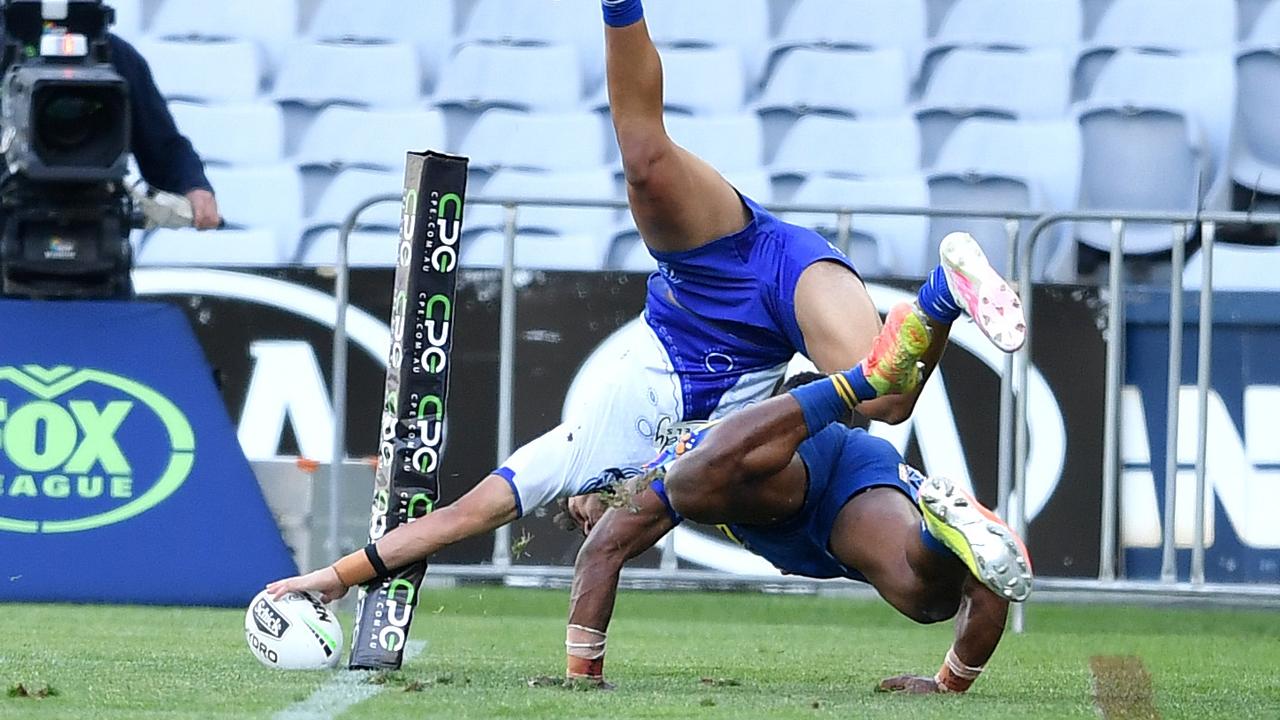 Jake Averillo scoring an “impossible” try during the 2020 season. Photo: Gregg Porteous � NRL Photos