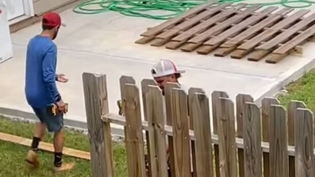 A homowner has had to take matters into their own hands after their neighbour built a fence breaching their property line. Picture: @unbewreathable / TikTok