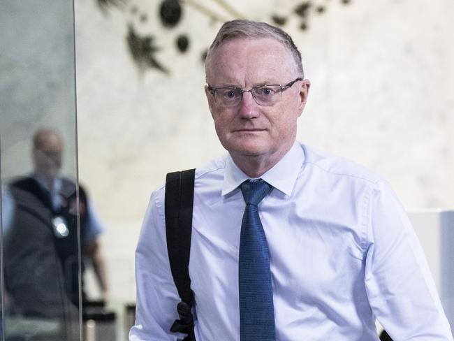 SYDNEY, AUSTRALIA,   The Sunday Telegraph, Friday, 14 July 2023.Philip Lowe Governor of the Reserve Bank of Australia pictured leaving the RBA.  Picture:  The Sunday Telegraph, Monique Harmer