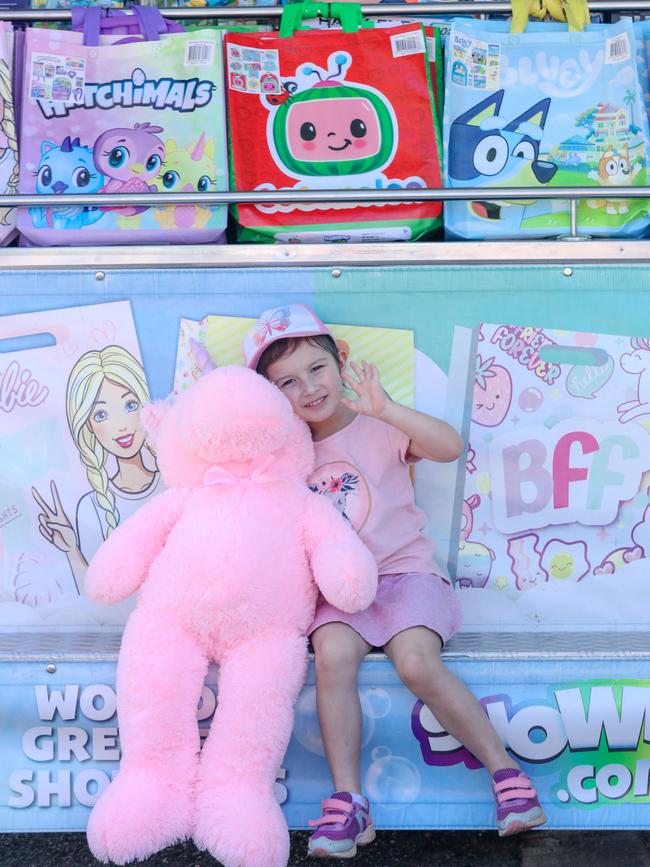 Hayley Cheong-Wing, 4, enjoying day one of the Royal Darwin Show. Picture: Glenn Campbell