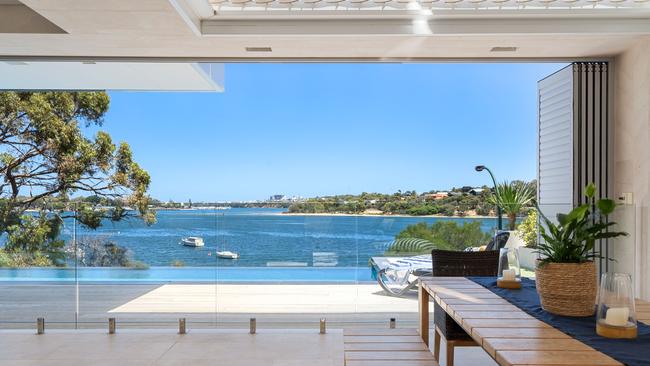 The view from the living room at Blackwall Reach Pde, Bicton