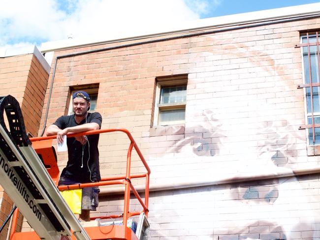 Guido is heading back to his home state to paint his latest mural.