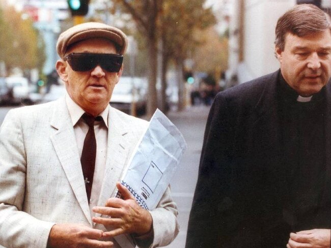 Pell accompanies Gerald Ridsdale to court in 1993. 