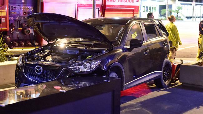 A group of juveniles armed with knives allegedly lead police on a chase across the city, stealing a car and smashing into another tonight. A Queensland Police Service spokeswoman confirmed a car was first stolen on Flinders St about 7.15pm. PICTURE: MATT TAYLOR.