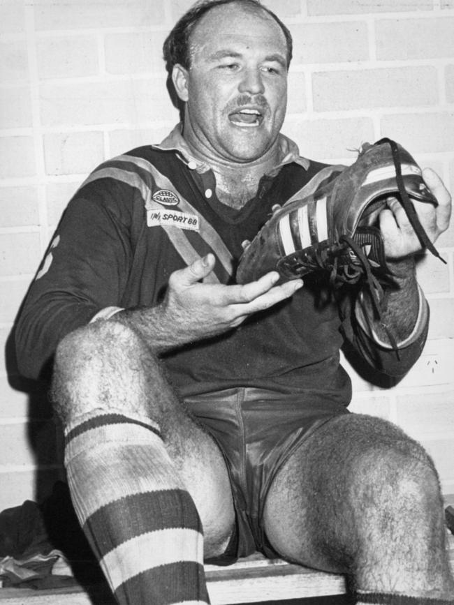 Wally Lewis.