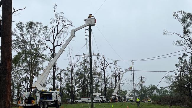 Energex crews working at Oxenford Tamborine Rd on Monday January 1, 2024. Picture: Facebook/Energex