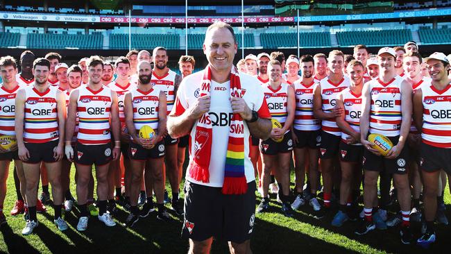 Sydney John Longmire with his players. Picture. Phil Hillyard