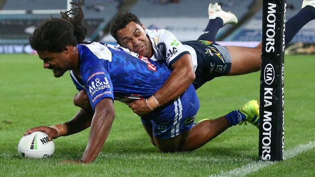 It was a deserved win for the Bulldogs. AAP Image/Brendon Thorne.