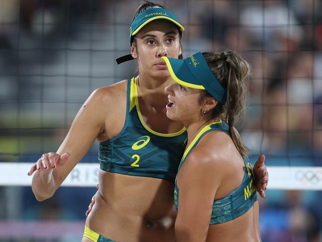 Taliqua Clancy and Mariafe Artachoduring the women's semi-final of the beach volleyball. Picture: Lars Baron/Getty Images