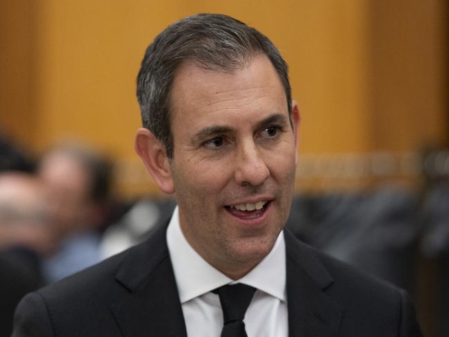 CANBERRA, AUSTRALIA - NewsWire Photos September 07, 2022: Treasurer Jim Chalmers  arriving at the Midwinter Ball at Parliament House in Canberra. Picture: NCA NewsWire / Martin Ollman