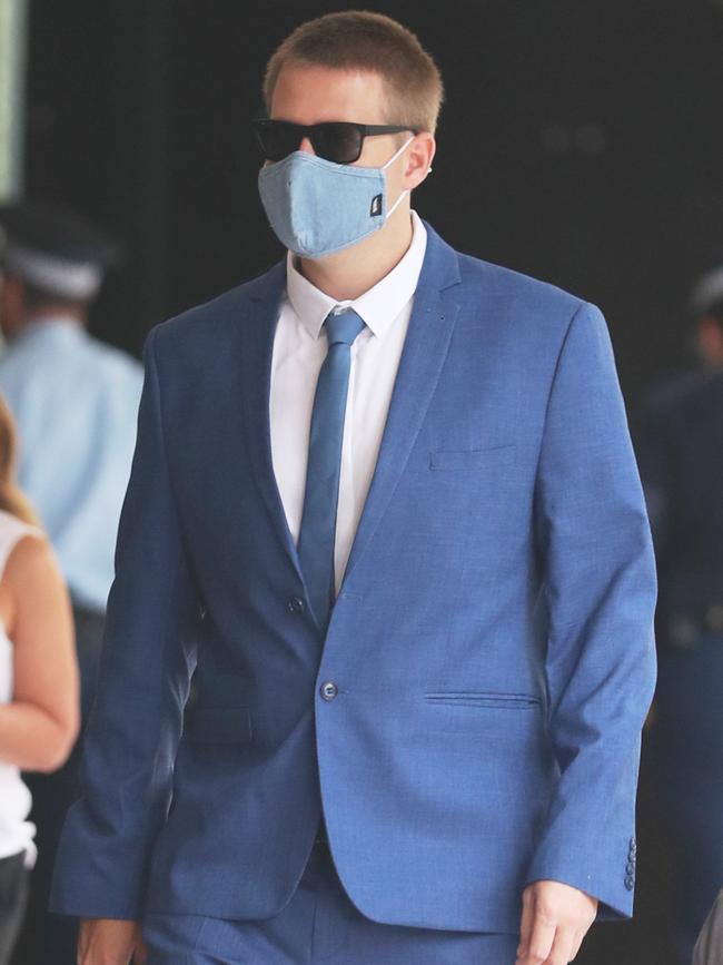 Sydney cop Andrew Bruce walks into Downing Centre Local Court. Picture: John Grainger