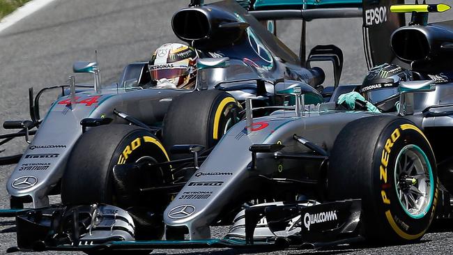 UK papers suggest it’s ‘all-out war’ after Rosberg-Hamilton clash.