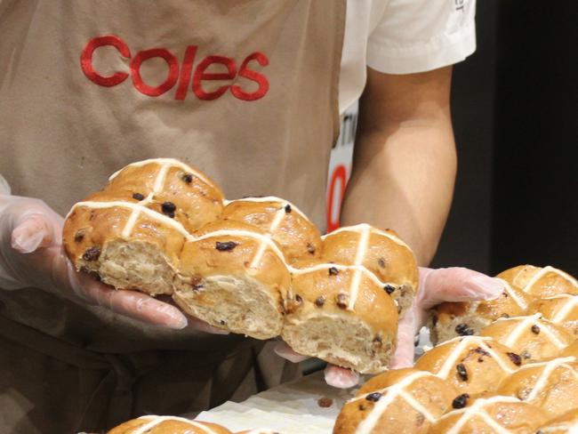 EXCLUSIVE NEWS360 PREMIUM LOCKED CONTENT NO NEWS.COM, NO SKY, NO WEST AUS, NO AUS -  Coles Hot Cross Buns. Picture: Supplied