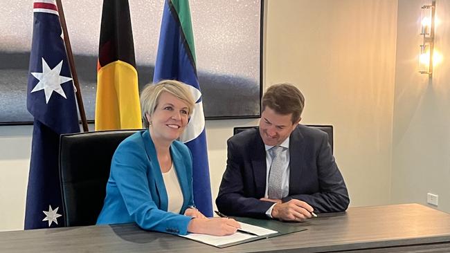 Federal water minister Tanya Plibersek with NSW water minister Kevin Anderson on Friday. Photo: Else Kennedy