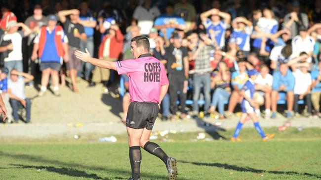 Referree Nathan Grace will return to the middle this weekend to referee the first grade clash between Coffs Harbour and South Grafton. Picture: Adam Hourigan