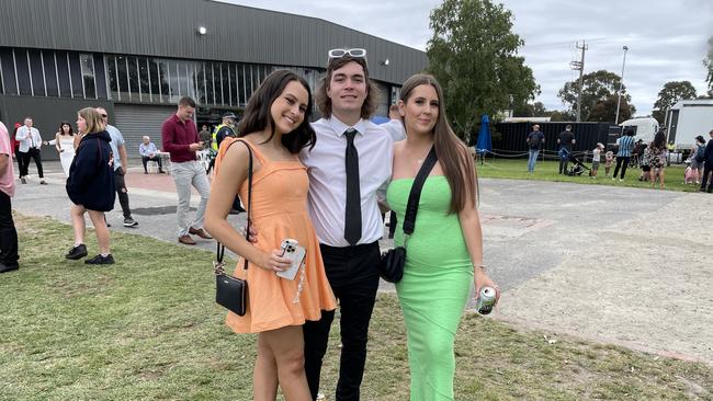 Cranbourne Cup 2022: Carrie Lake, Cody Ewers & Kyla Toms