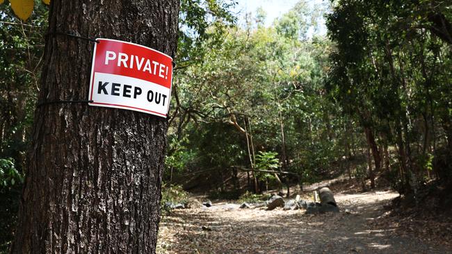 A sign has been erected at the property entance to notify bushwalkers and would-be four-wheel-drive enthusiasts that the land is now closed off to the public. Picture: Brendan Radke