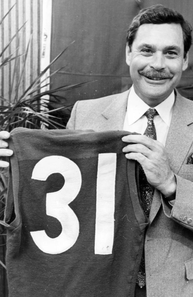 Ron Barassi dead: The moments which defined an AFL/VFL great | Herald Sun