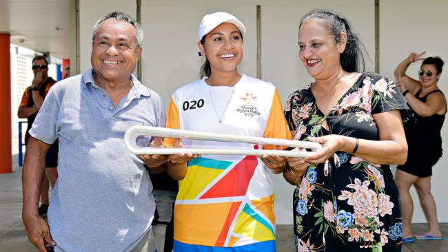 Mauboy with parents Ferdy Mauboy and Therese Mauboy, at Sanderson Middle School during the Queen's baton relay in Darwin.