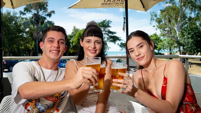 <s1>Jack Dolbel, 19, Sophie Schinkel, 19, and April Davies, 19, enjoy a Sunday session at the Beachfront Hotel at the weekend. Picture: Che Chorley</s1>