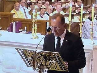 Former Prime Miinister Tony Abbott gives a eulogy at George Pell's funeral.