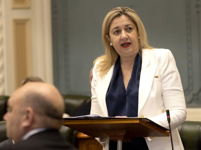 BRISBANE AUSTRALIA - NewsWire Photos NOVEMBER 10, 2022: Premier Annastacia Palaszczuk announces an amber alert for COVID-19 before question time at Queensland Parliament House. NewsWire / Sarah Marshall