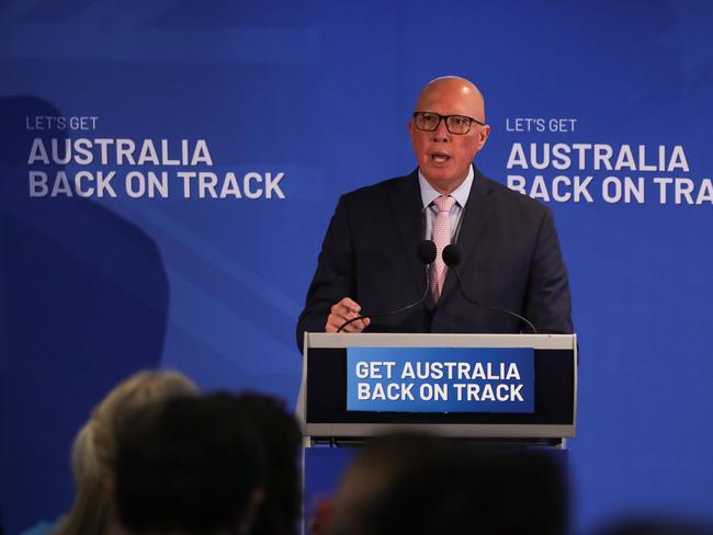 SYDNEY, AUSTRALIA : NewsWire Photos - JANUARY 21 2025;  The Leader of the Opposition Peter Dutton is in West Ryde, and makes a speech at the Liberal Party Rally in support of Bennelong, Parramatta. Picture: NewsWire/ Gaye Gerard