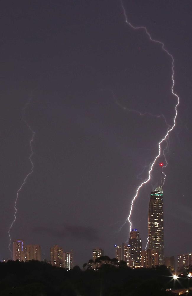 Lightning striking the Q1. Picture Glenn Hampson