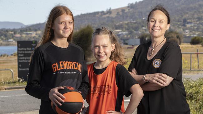 Glenorchy Basketball Club players Riley Causby 13, Lily Anning 11 and Glenorchy Basketball Club president Kate Clark at Wilkinsons Point. Picture: Chris Kidd