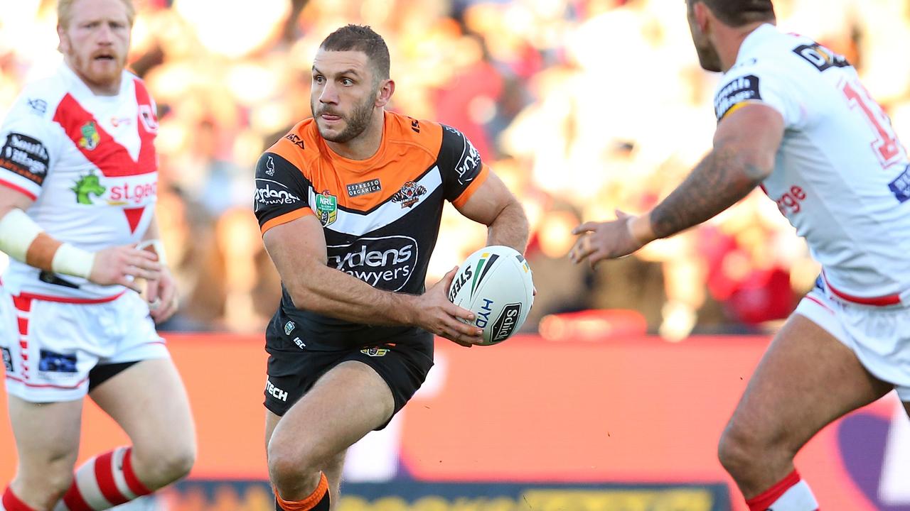 Robbie Farah is hoping to re-sign with the Wests Tigers.