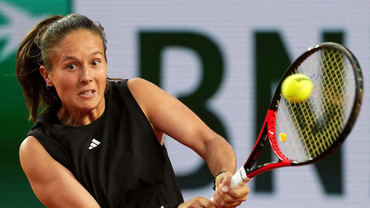 ‘Look at me!’ Grinding Dasha is flying the flag
