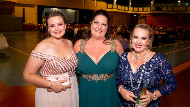 It was smiles all around at the 2022 Gympie Show Ball. Photo: Contributed