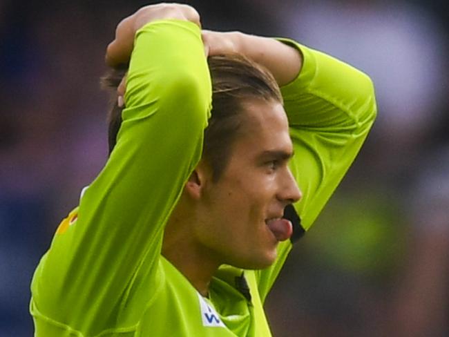 Chris Green of the Sydney Thunder reacts during the Big Bash League (BBL) cricket match between the Sydney Thunder and the Adelaide Strikers at Manuka Oval in Canberra, Saturday, December 21, 2019. (AAP Image/Lukas Coch) NO ARCHIVING, EDITORIAL USE ONLY, IMAGES TO BE USED FOR NEWS REPORTING PURPOSES ONLY, NO COMMERCIAL USE WHATSOEVER, NO USE IN BOOKS WITHOUT PRIOR WRITTEN CONSENT FROM AAP