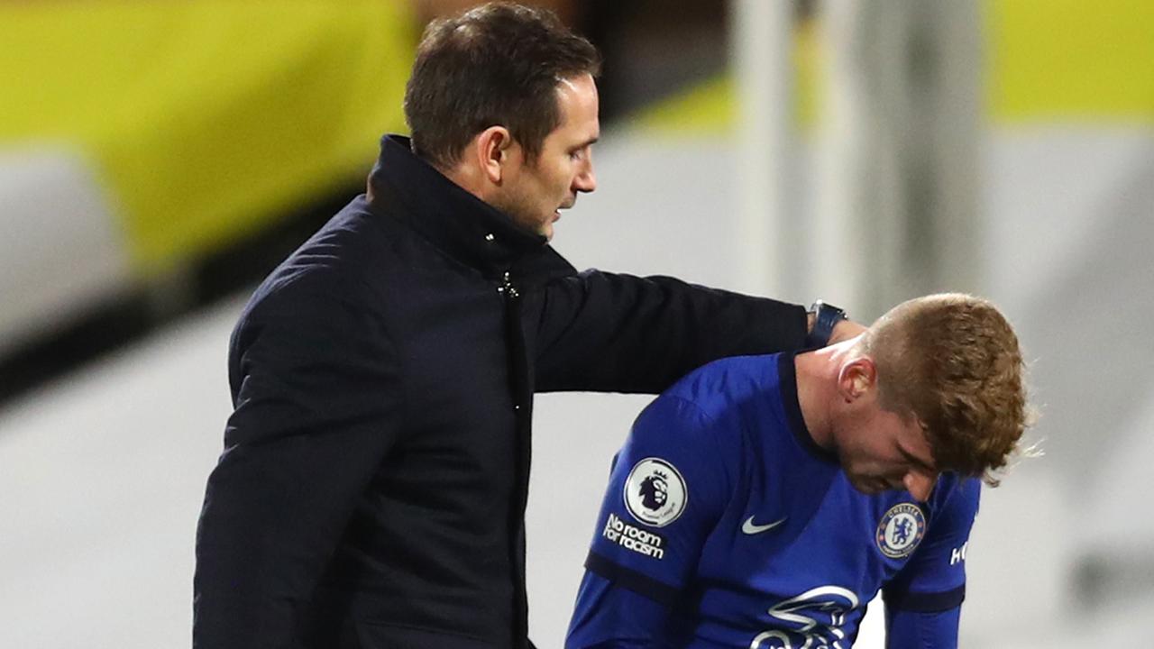 Frank Lampard consoles Timo Werner. (Photo by Clive Rose/Getty Images)