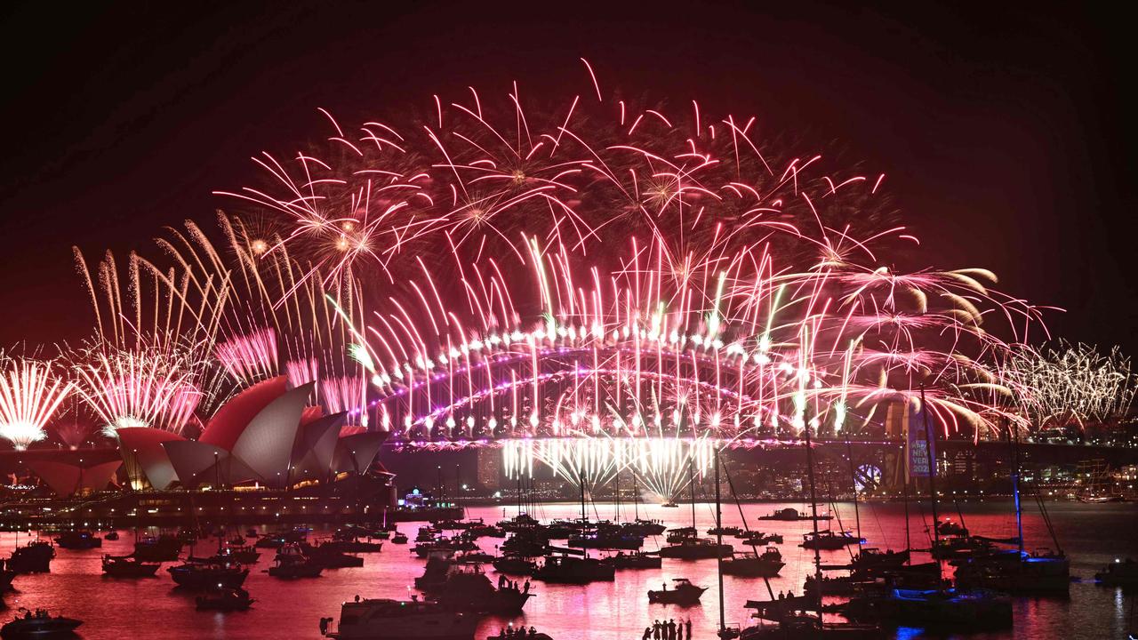 All the best pictures from Sydney’s New Year’s Eve fireworks display