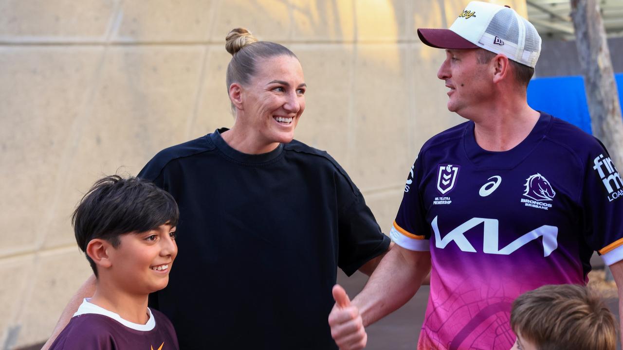 Fans greet Ali Brigginshaw, captain of the Brisbane Broncos ahead of the 2023 NRL Grand Final at Accor Stadium on October 01, 2023 in Sydney, Australia. (Photo by Jenny Evans/Getty Images)