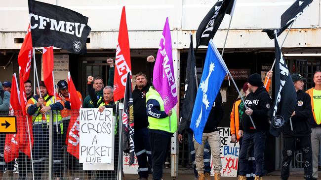 CFMEU members picketing a Cross River Rail worksite earlier this year