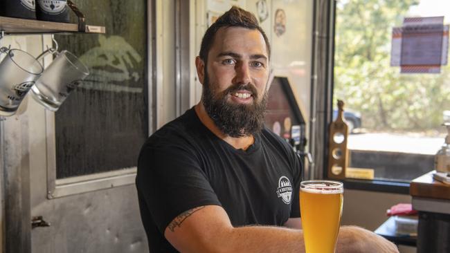 Adrian Cubit with a new rose flavoured beer from 4 Brothers Brewing. Friday. 18th Sep 2020