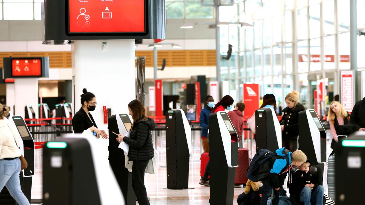 Qantas frequent flyers can soon expect to receive a number of benefits, after Alan Joyce apologised fro the airline’s poor service. Picture: NCA NewsWire / Damian Shaw