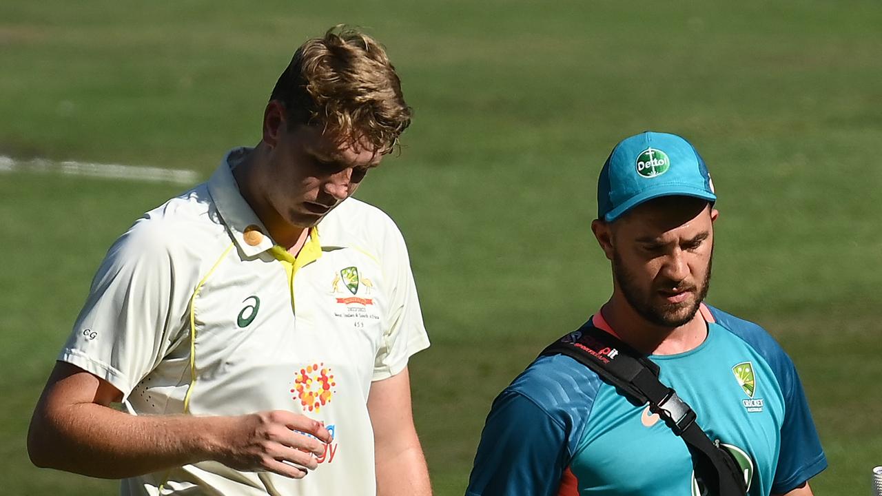 Green injury leaves Aussies two bowlers down