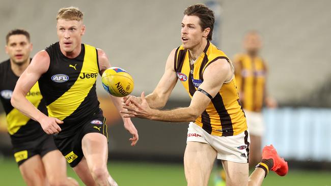 Jordan Lewis believes Hawthorn may need to consider trading senior players like Isaac Smith.