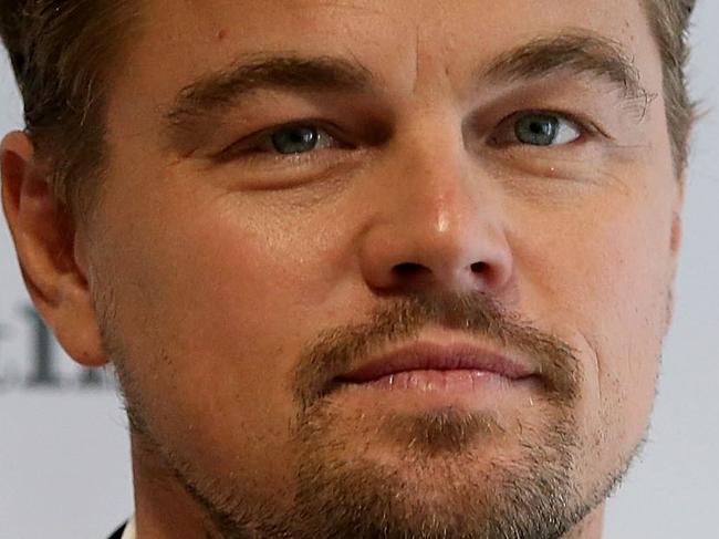 NEW YORK, NY - SEPTEMBER 22: Actor Leonardo Di Caprio poses for a photo following a Divest-Invest new conference on September 22, 2015 in New York City. Leonardo DiCaprio joined leaders from the financial, faith and environmental spaces to announce major new divestment commitments and release a comprehensive data of assets divested to date. The group also announced commitments to also invest in clean energy alternatives. Justin Sullivan/Getty Images/AFP == FOR NEWSPAPERS, INTERNET, TELCOS & TELEVISION USE ONLY ==