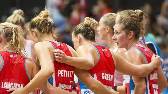 Supplied Editorial Swifts Susan Pettitt shoots in the second half. NSW SWIFTS V Adelaide THUNDERBIRDS, Swifts win 68