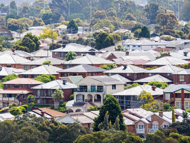 Vic housing strategy under threat as property confidence hits record low
