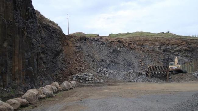 A development application has been lodged with Lismore City Council to expand the life of Santin Quarry on Riverbank Rd, Lismore.