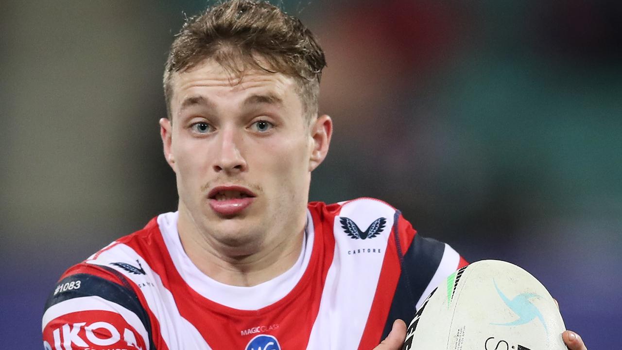 SYDNEY, AUSTRALIA - MAY 22: Sam Walker of the Roosters runs with the ball during the round 11 NRL match between the Sydney Roosters and the Brisbane Broncos at Sydney Cricket Ground, on May 22, 2021, in Sydney, Australia. (Photo by Matt King/Getty Images)